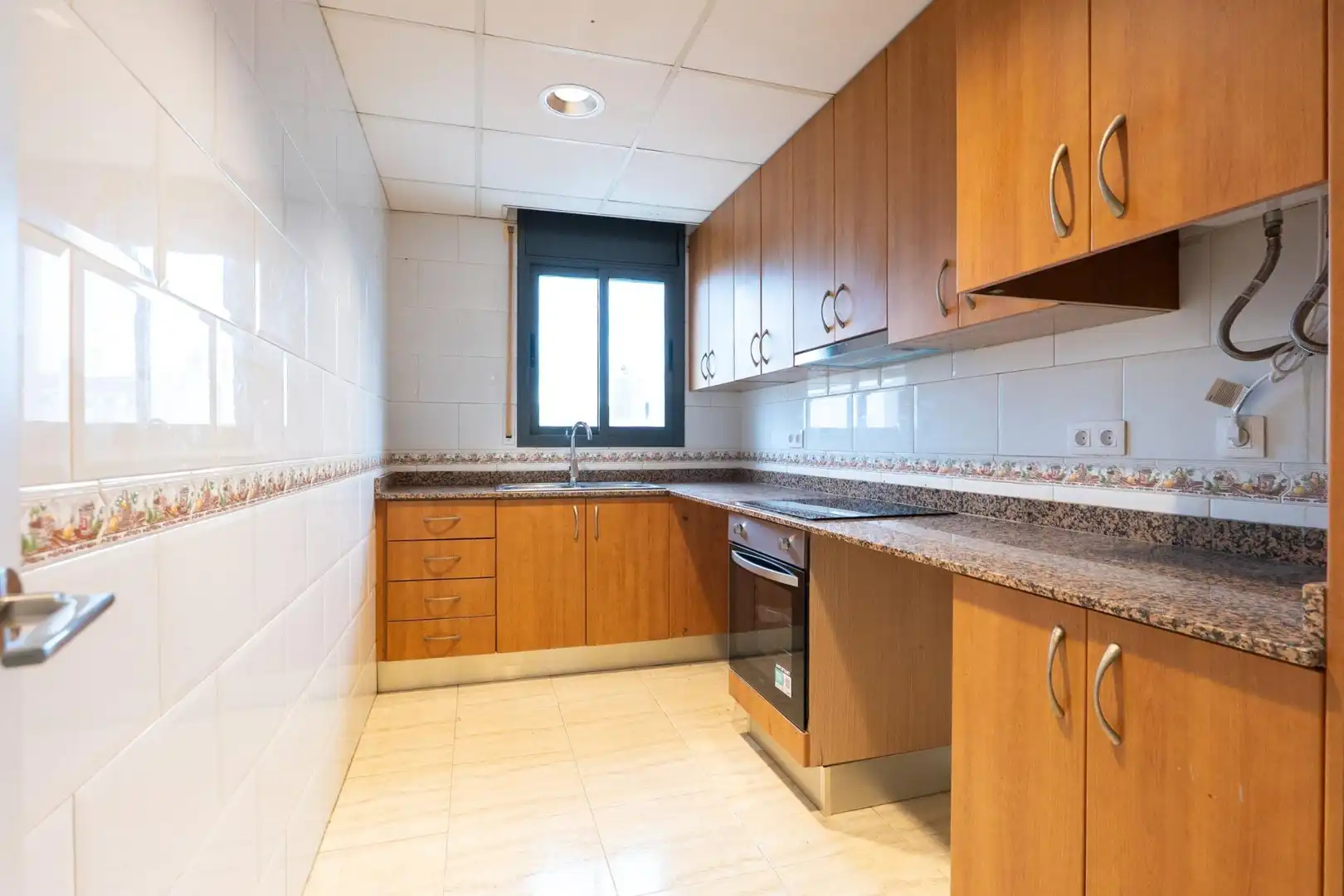 Kitchen of Flat for sale in Deltebre  with Air Conditioner, Terrace and Furnished