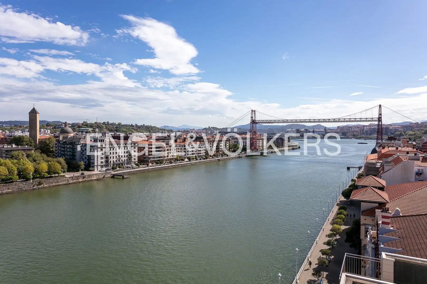Vista exterior de Dúplex en venda en Casco Viejo - Muelle