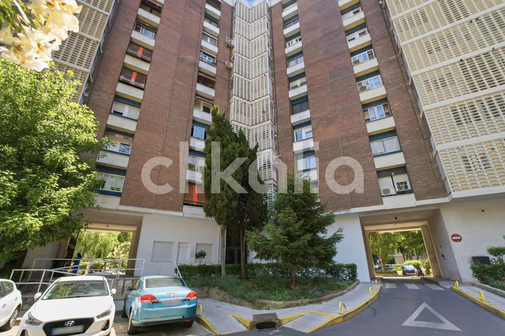 Vista exterior de Pis en venda en Madrid amb Aire condicionat, Calefacció i Terrassa