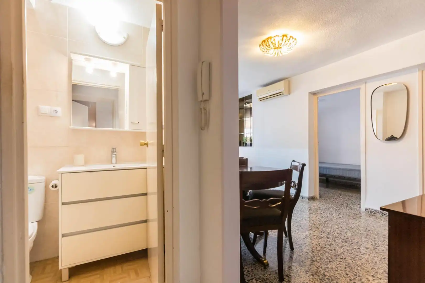Flat for sale in Murcia  with Air Conditioner and Furnished
