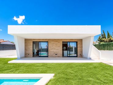 Casa con piscina in vendita a Benijófar