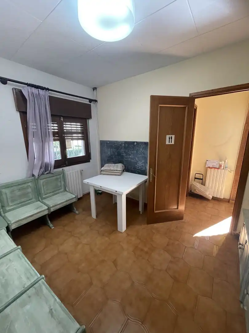 Dormitori de Casa o xalet en venda en Girona amb Terrassa