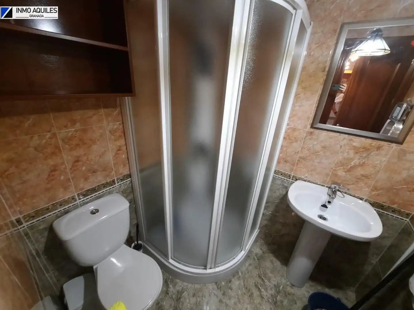 Badezimmer von Wohnung zur Miete in Granada mit Klimaanlage, Heizung und Terrasse