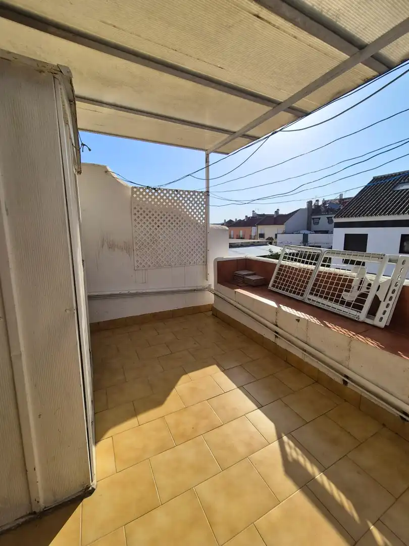 Terrassa de Casa adosada en venda en Fuengirola amb Aire condicionat, Jardí privat i Terrassa