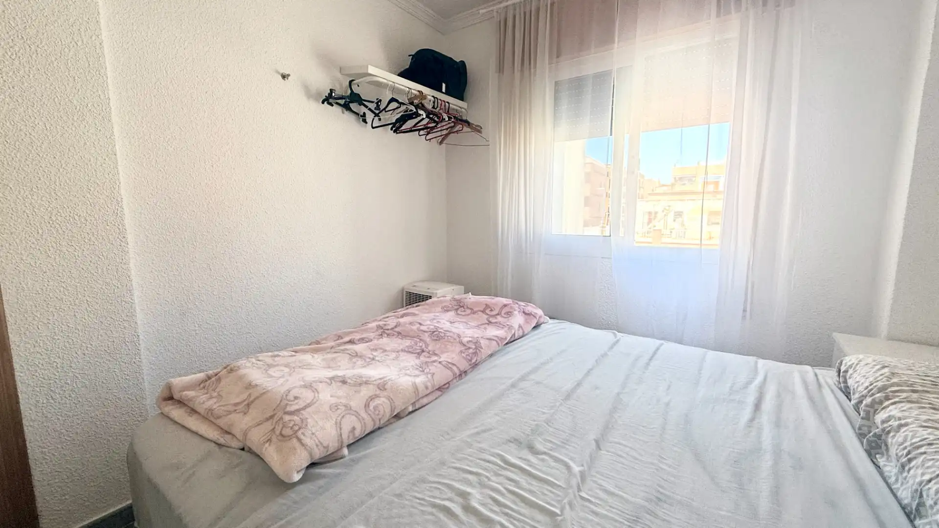 Bedroom of Detached homes for sale in Roquetas de Mar  with Furnished