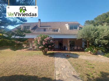 Maison avec balcon à vendre à Torrelles de Llobregat