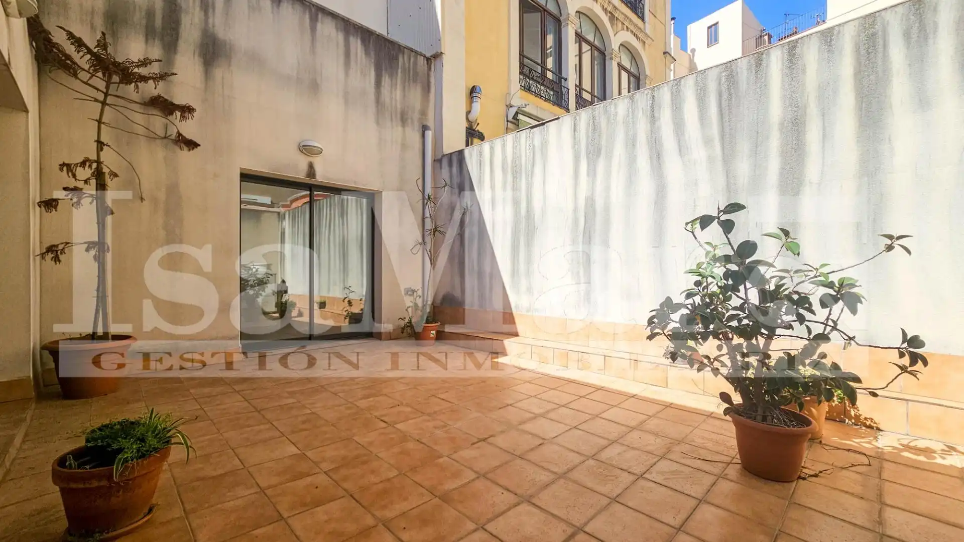 Gewerbefläche zum Verkauf in Carrer dels Escolapis, imagen 17