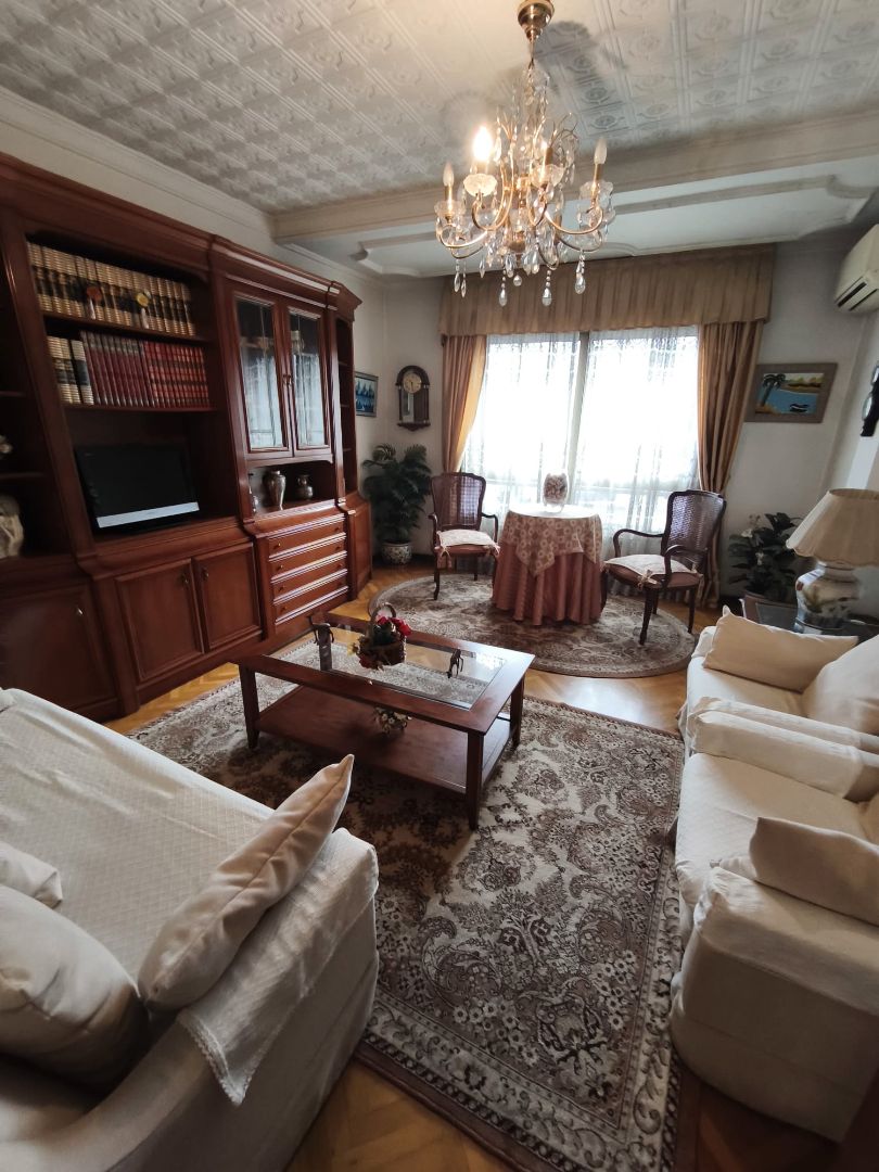 Sala de estar de Dúplex en venta en Ourense Capital  con Calefacción, Parquet y Horno