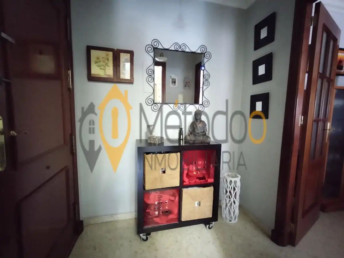 Flat for sale in Sevilla  with Air Conditioner, Heating and Furnished