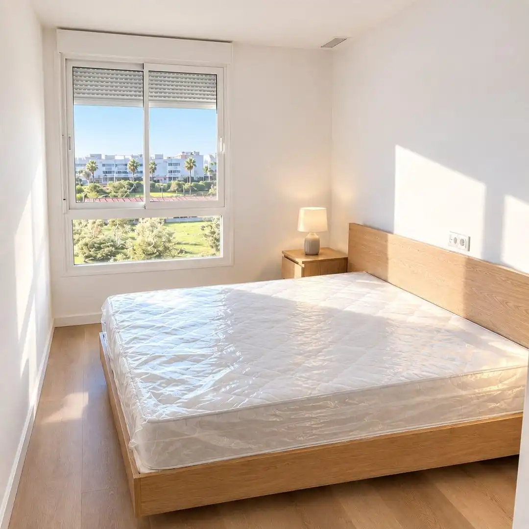 Flat with lift to rent in Calle Miguel Senent Vivó, imagen 7