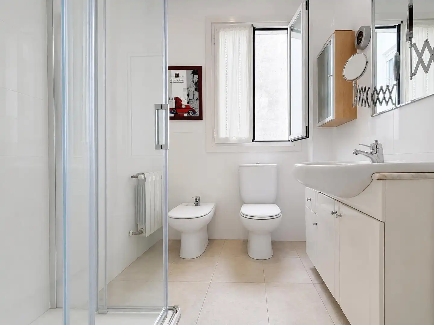 Baño de Piso en venta en Madrid con Aire acondicionado, Calefacción y Amueblado