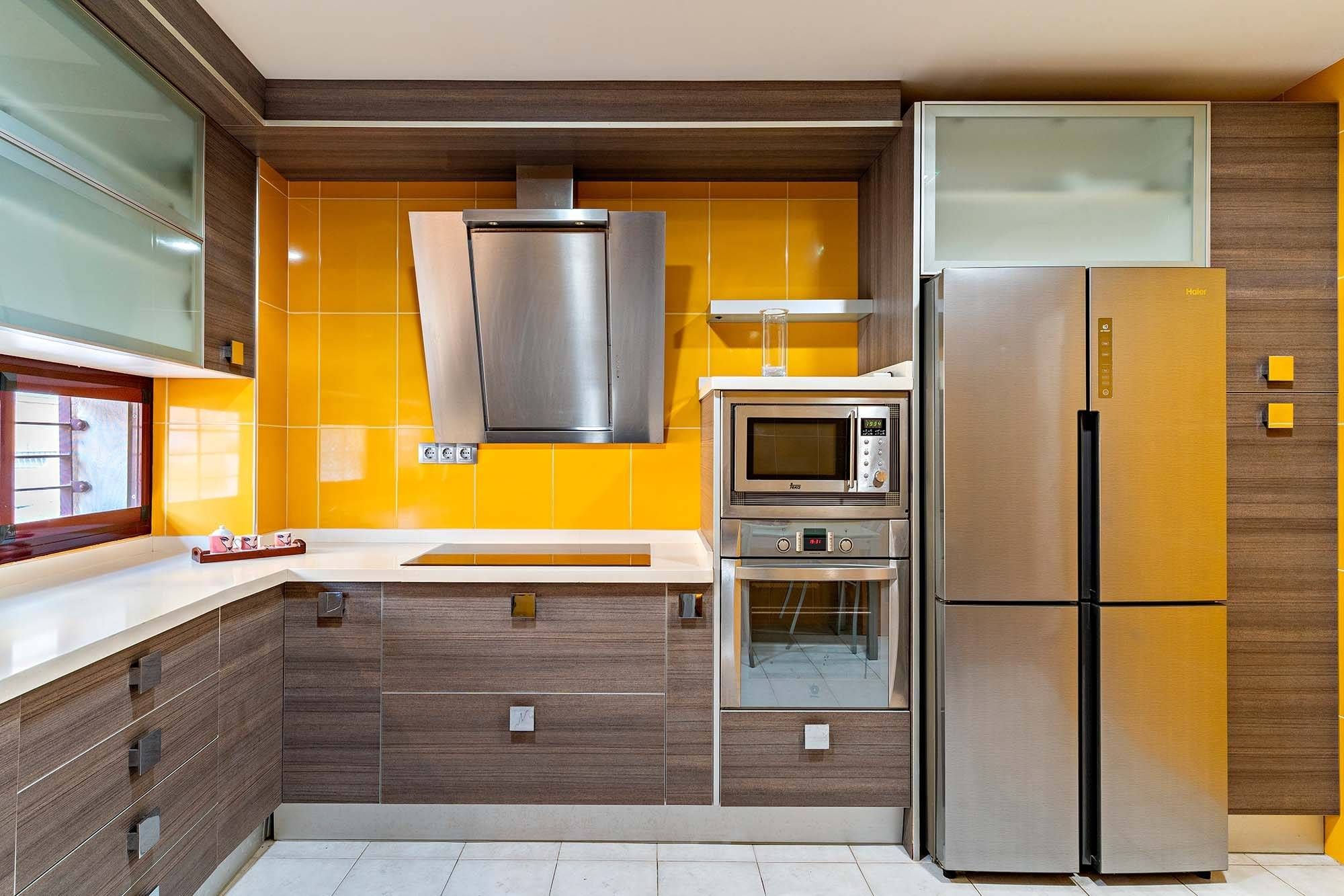 Cuina de Casa o xalet en venda en  Almería Capital amb Aire condicionat, Terrassa i Traster