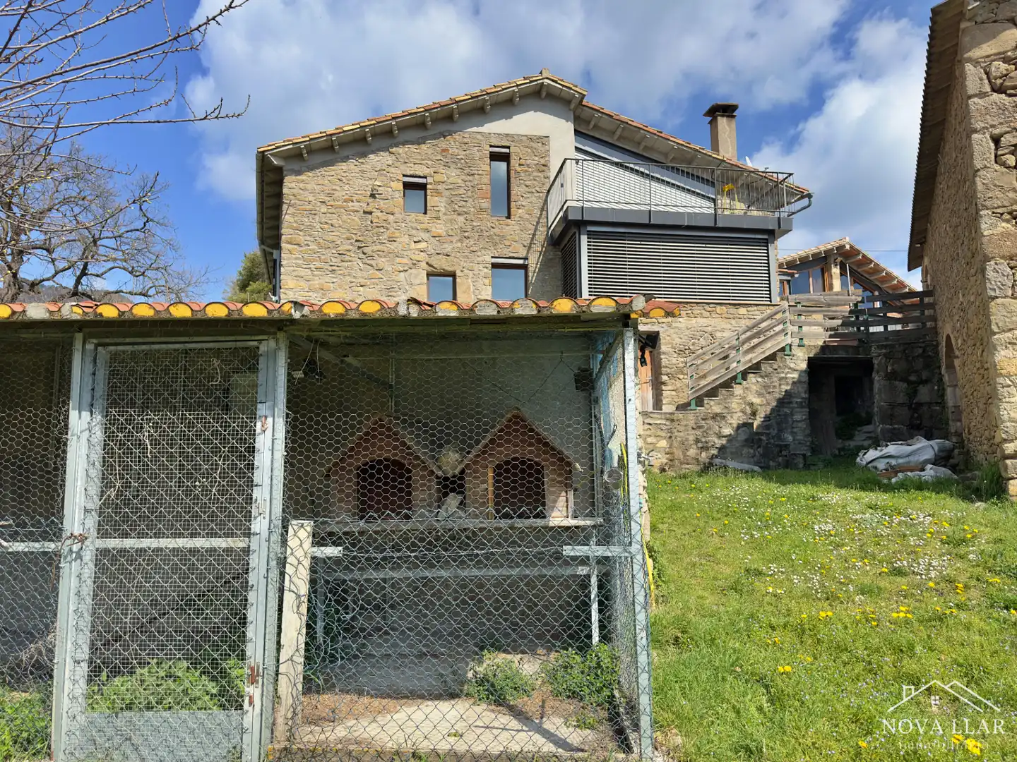 Vista exterior de Finca rústica en venta en Les Llosses con Calefacción, Jardín privado y Parquet