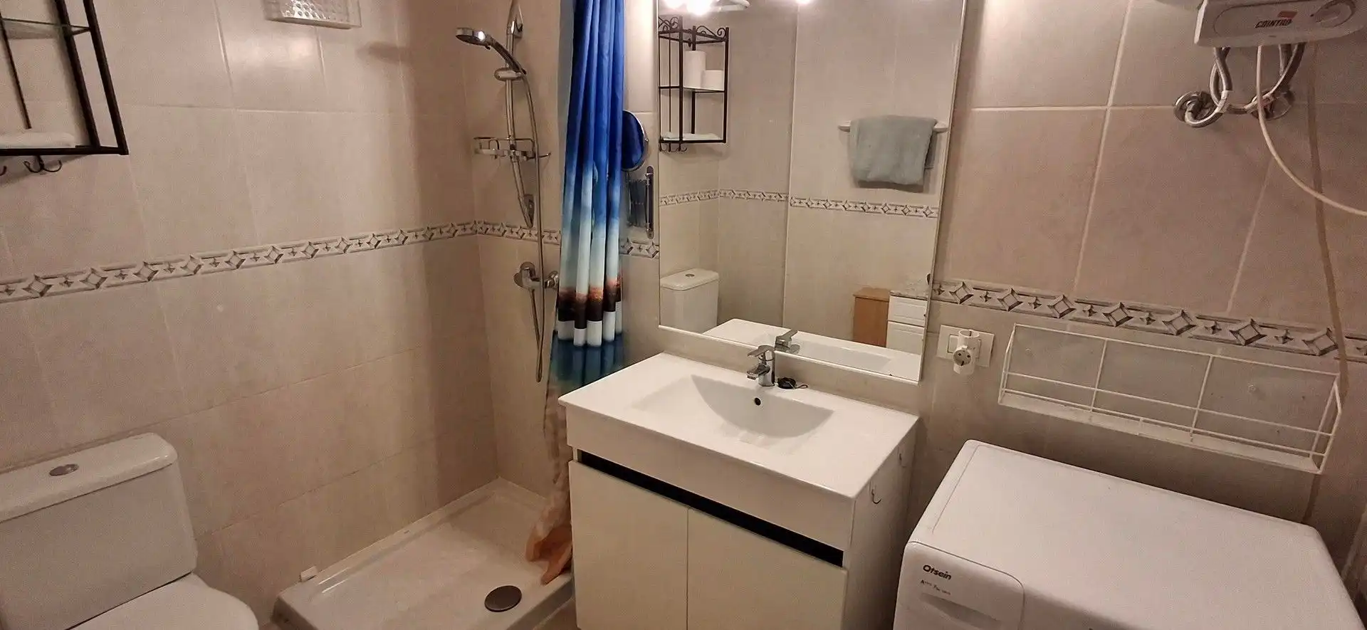 Baño de Apartamento en venta en Arona con Terraza, Amueblado y Piscina comunitaria