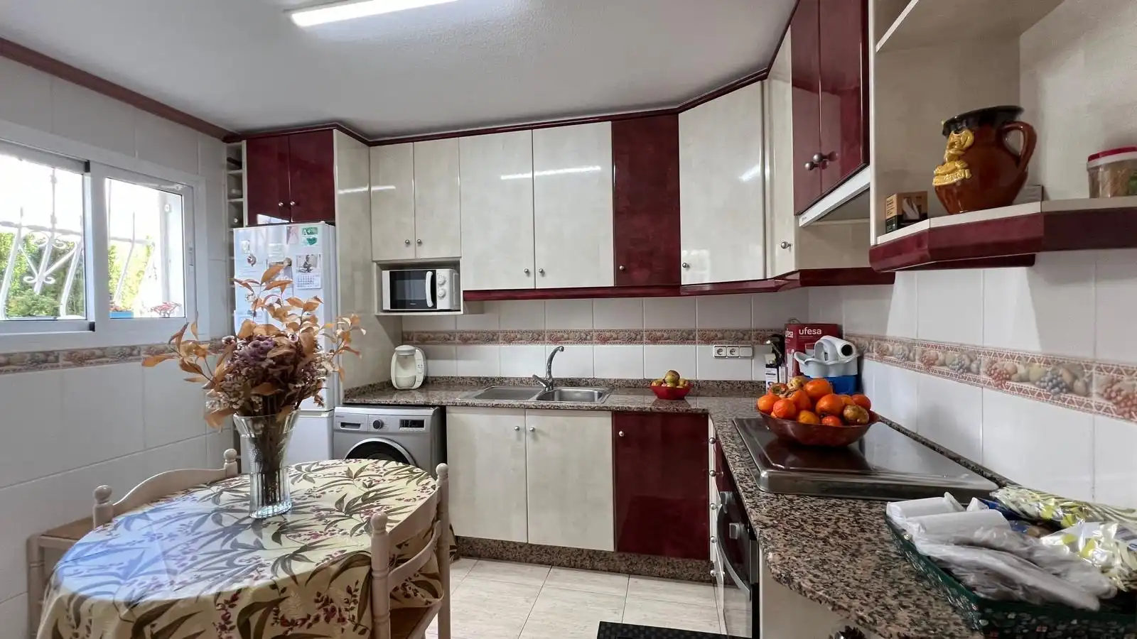 Cocina de Casa o chalet en venta en La Nucia con Aire acondicionado, Jardín privado y Terraza