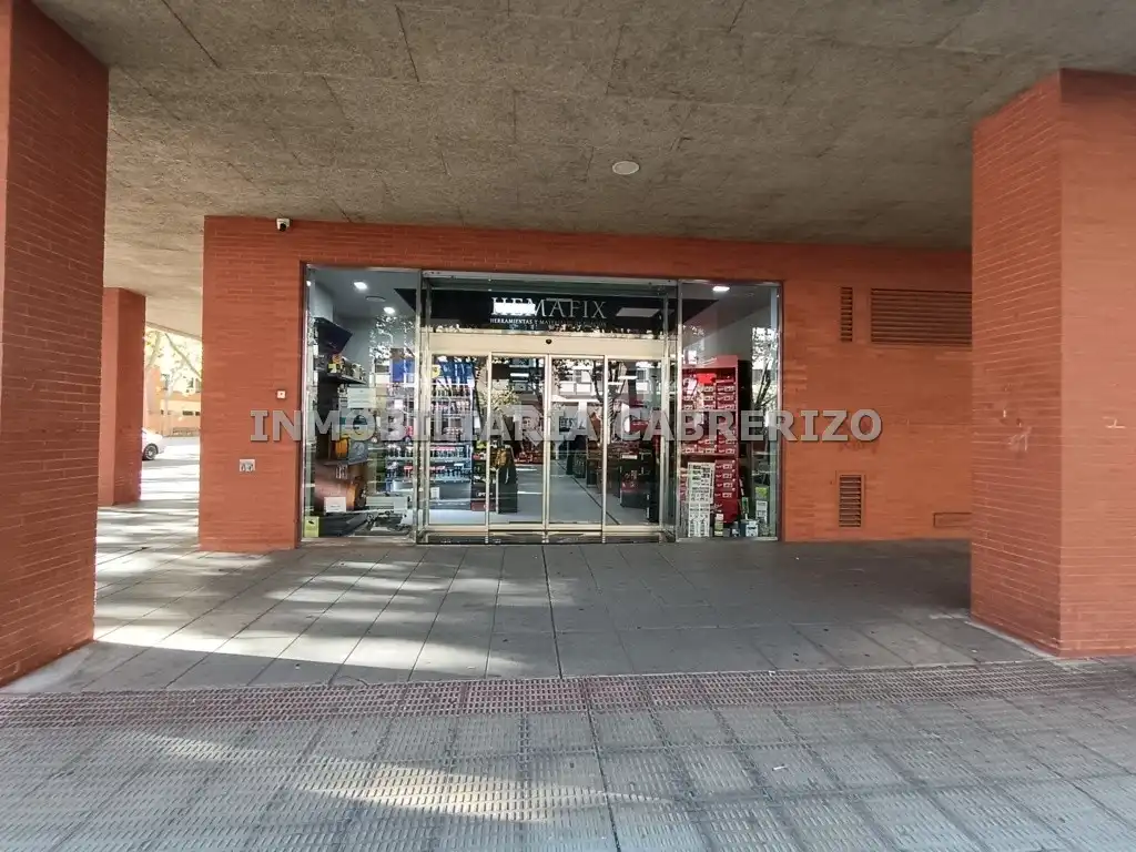 Local de lloguer en  Logroño amb Aire condicionat, Calefacció i Parquet
