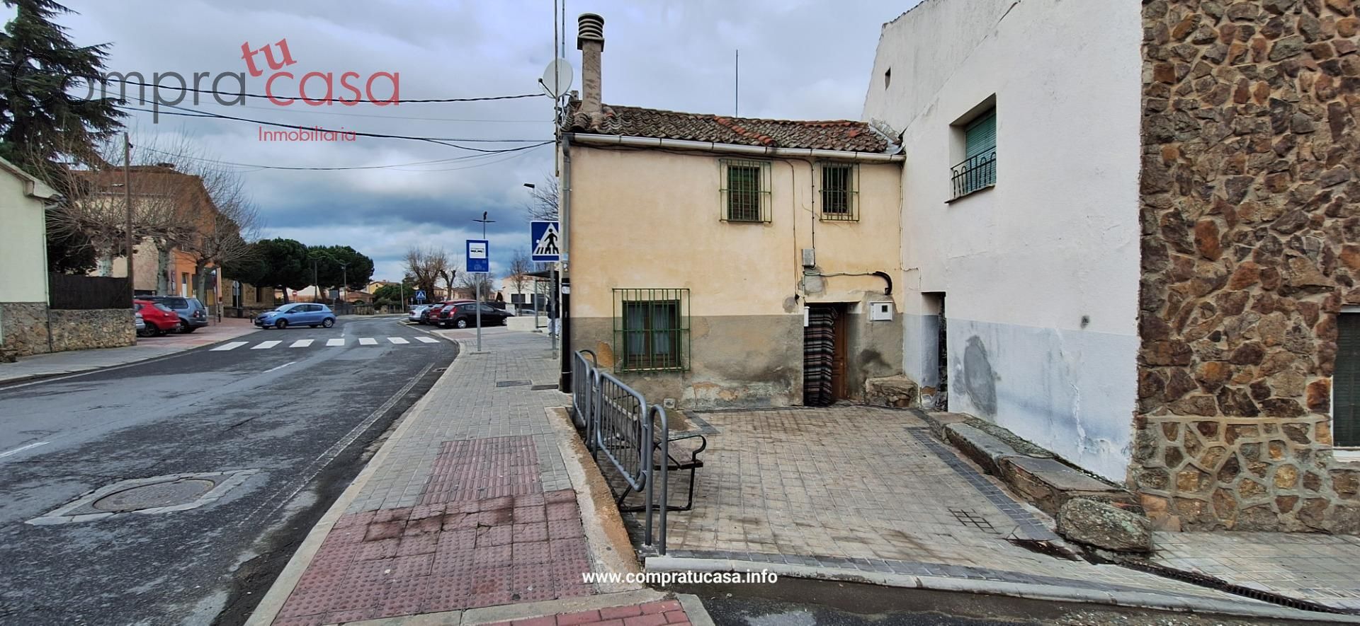 Exterior view of House or chalet for sale in Palazuelos de Eresma  with Heating