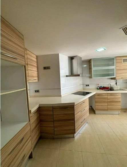 Cocina de Piso de alquiler en Alicante / Alacant con Aire acondicionado, Calefacción y Balcón