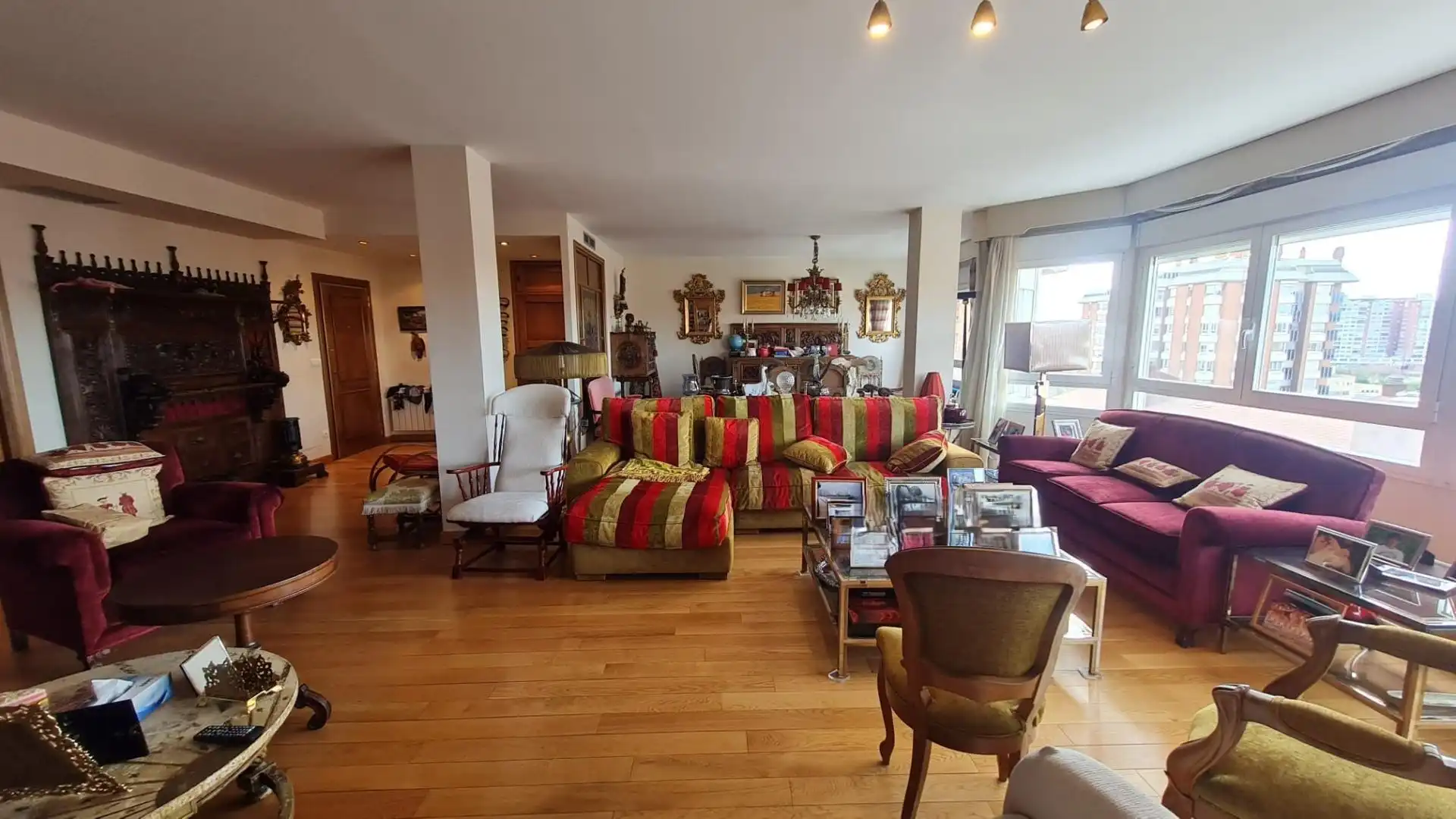Sala d'estar de Pis en venda en Valladolid amb Traster
