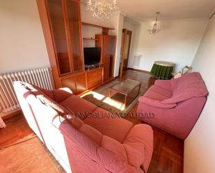 Living room of Flat to rent in Burgos Capital  with Terrace