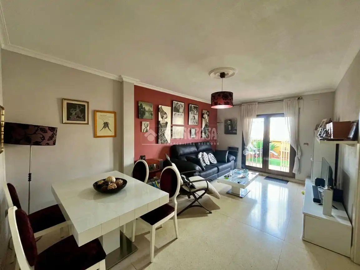 Sala de estar de Piso en venta en Valdepeñas con Aire acondicionado, Calefacción y Terraza
