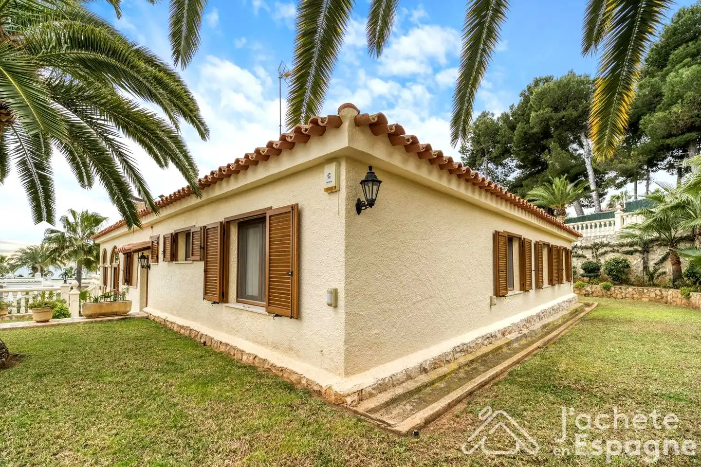 Exterior view of Houses for sale in Alcalà de Xivert  with Air Conditioner, Private garden and Terrace