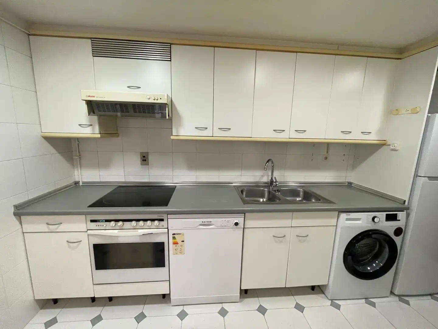 Cocina de Piso de alquiler en Zaragoza con Aire acondicionado, Calefacción y Terraza