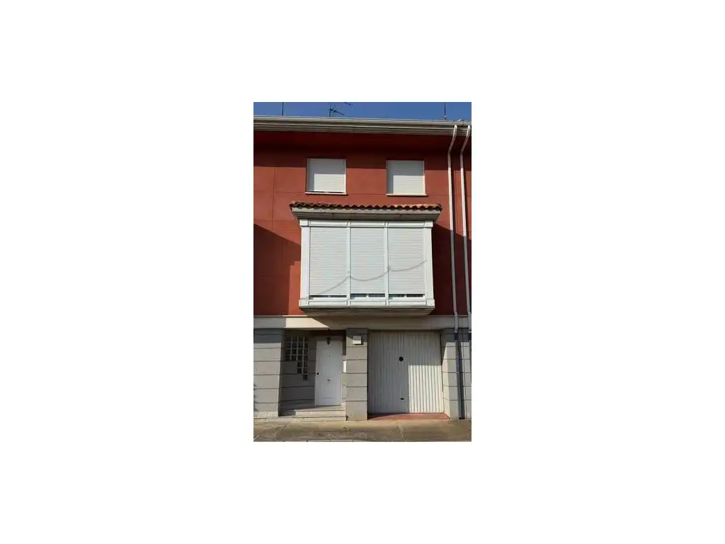Exterior view of Houses for sale in Santa María del Páramo