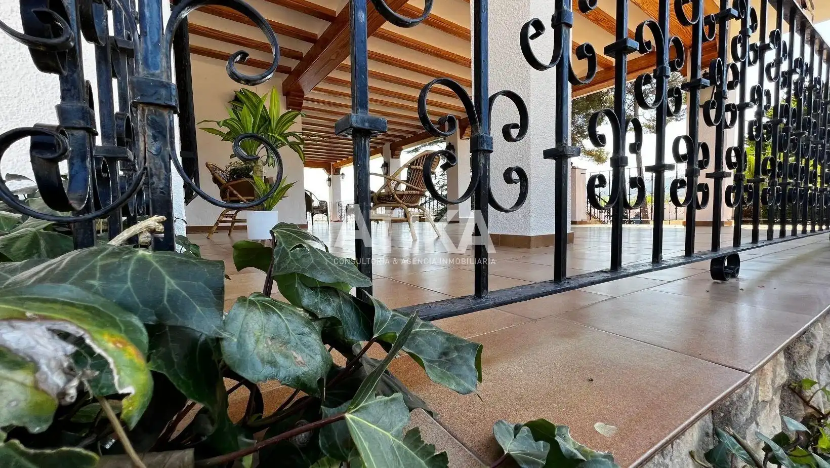 Casa o xalet en venda en Ontinyent amb Calefacció, Jardí privat i Traster