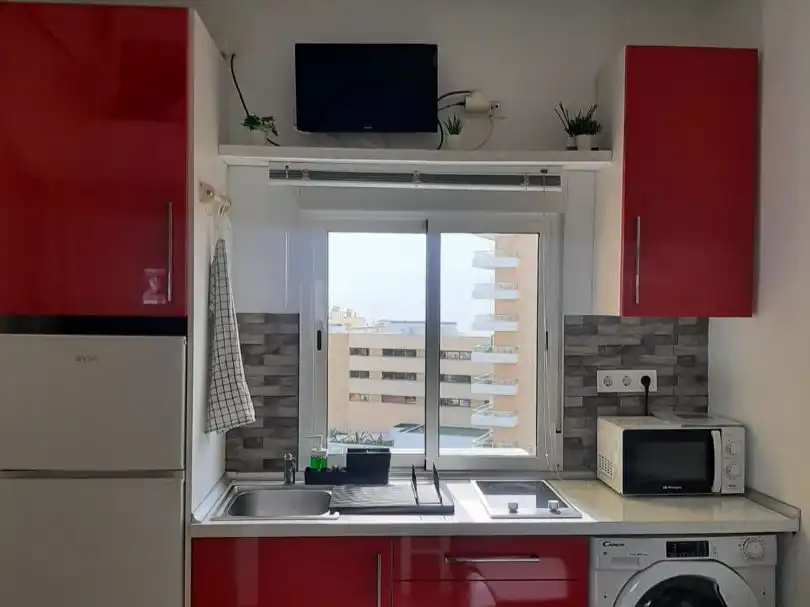 Kitchen of Study for rent in El Bajondillo