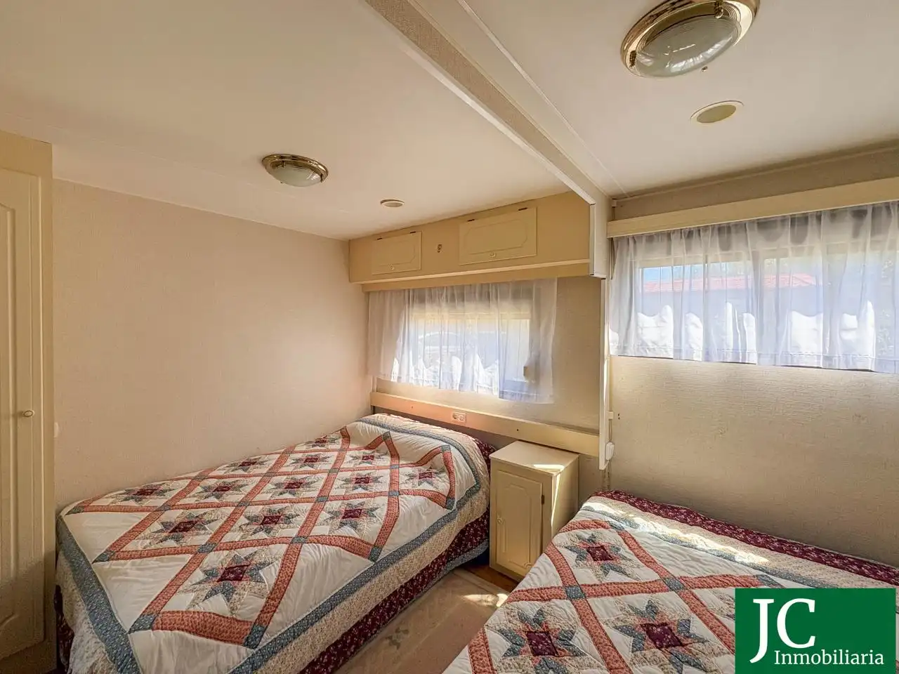 Bedroom of Houses for sale in Bárcena de Cicero  with Private garden, Storage room and Furnished