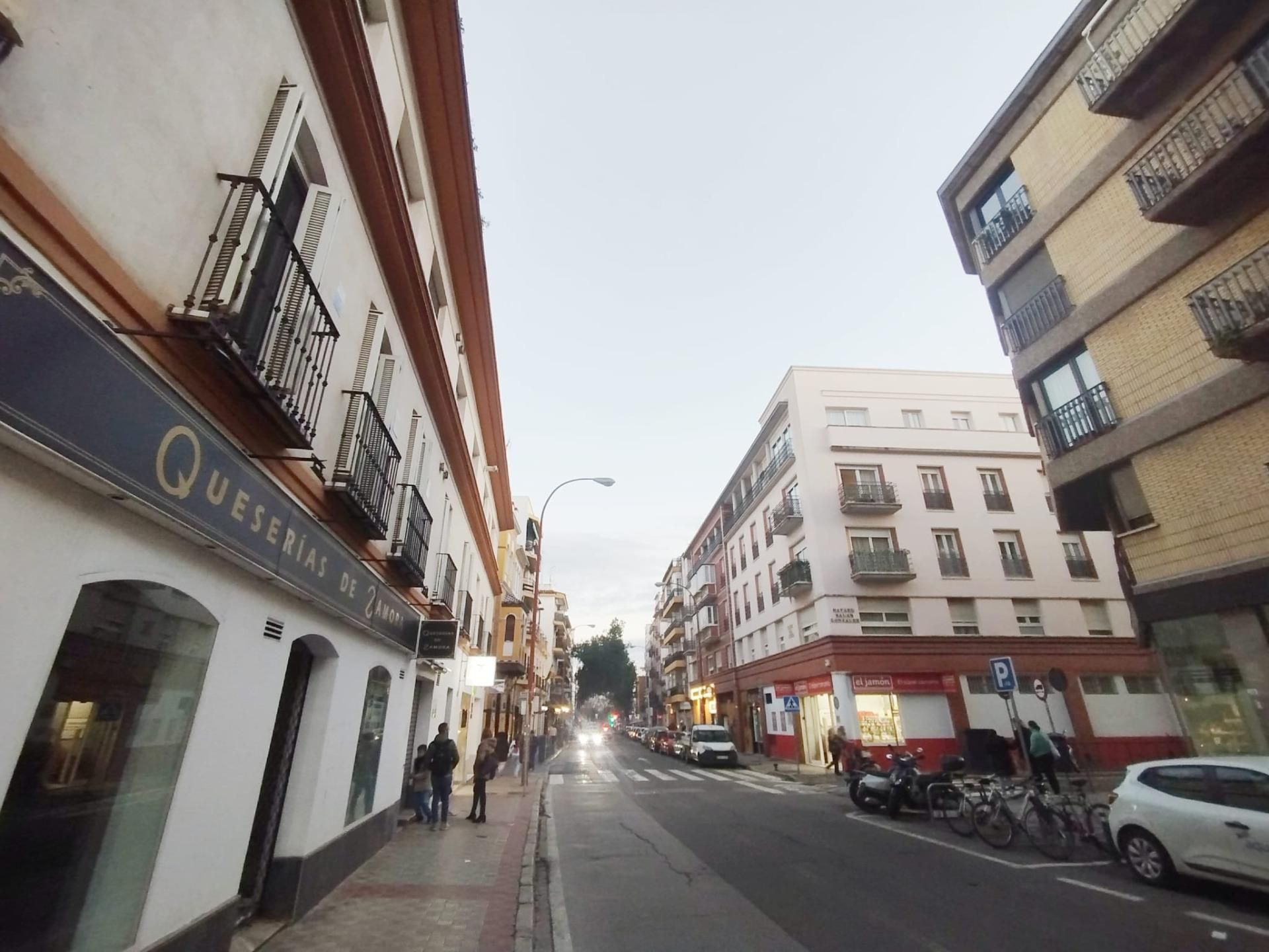 Exterior view of Flat for sale in  Sevilla Capital  with Terrace and Balcony