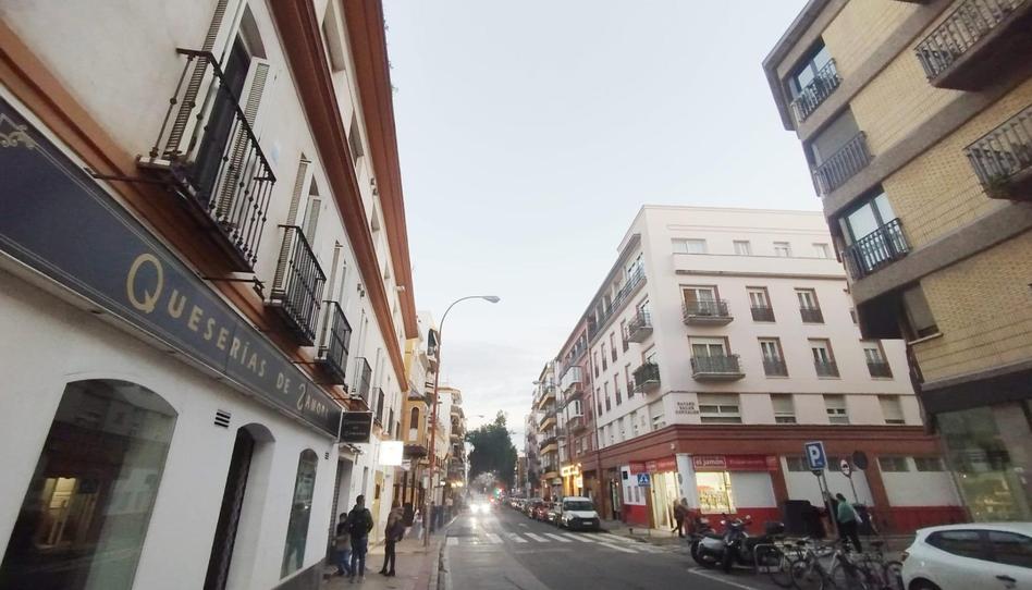 Photo 1 of Flat for sale in  Pages del Corro, Triana Casco Antiguo, Sevilla