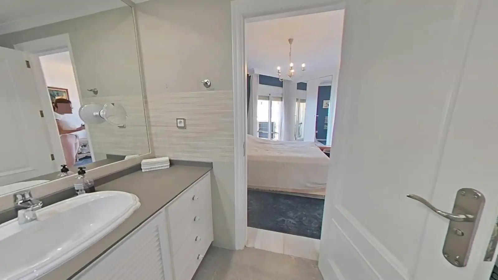 Bany de Apartament en venda en Fuengirola amb Aire condicionat, Calefacció i Terrassa