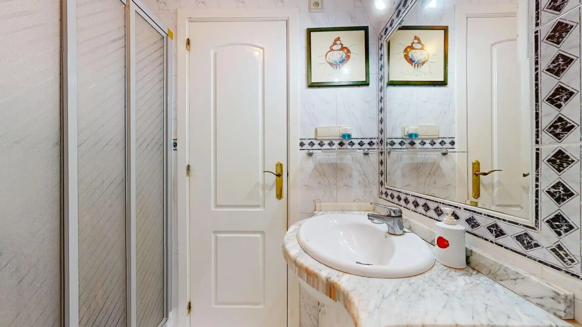 Baño de Apartamento en venta en Orihuela con Aire acondicionado, Jardín privado y Terraza
