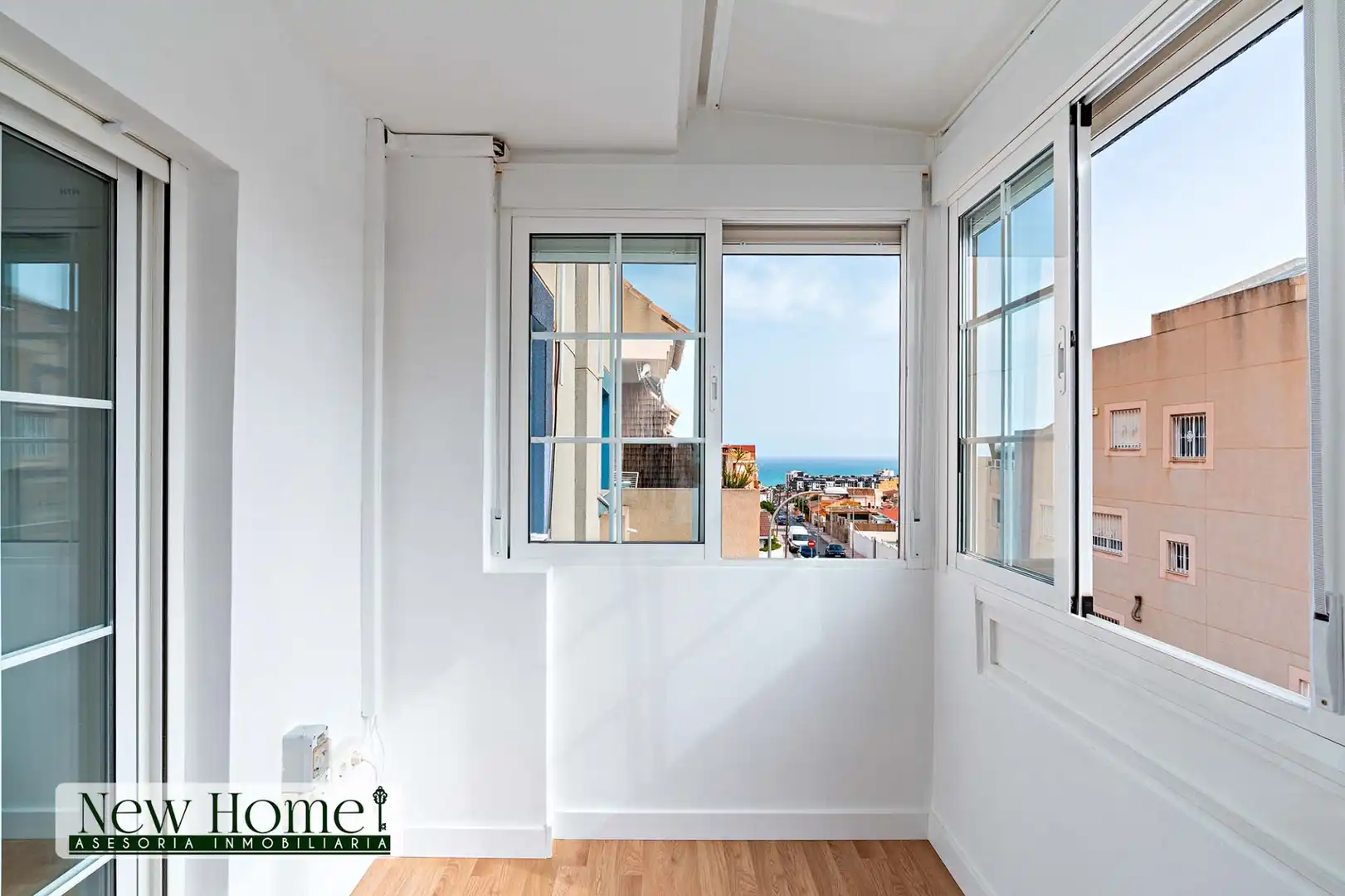 Terraza de Casa adosada en venta en Roquetas de Mar con Terraza, Amueblado y Piscina comunitaria