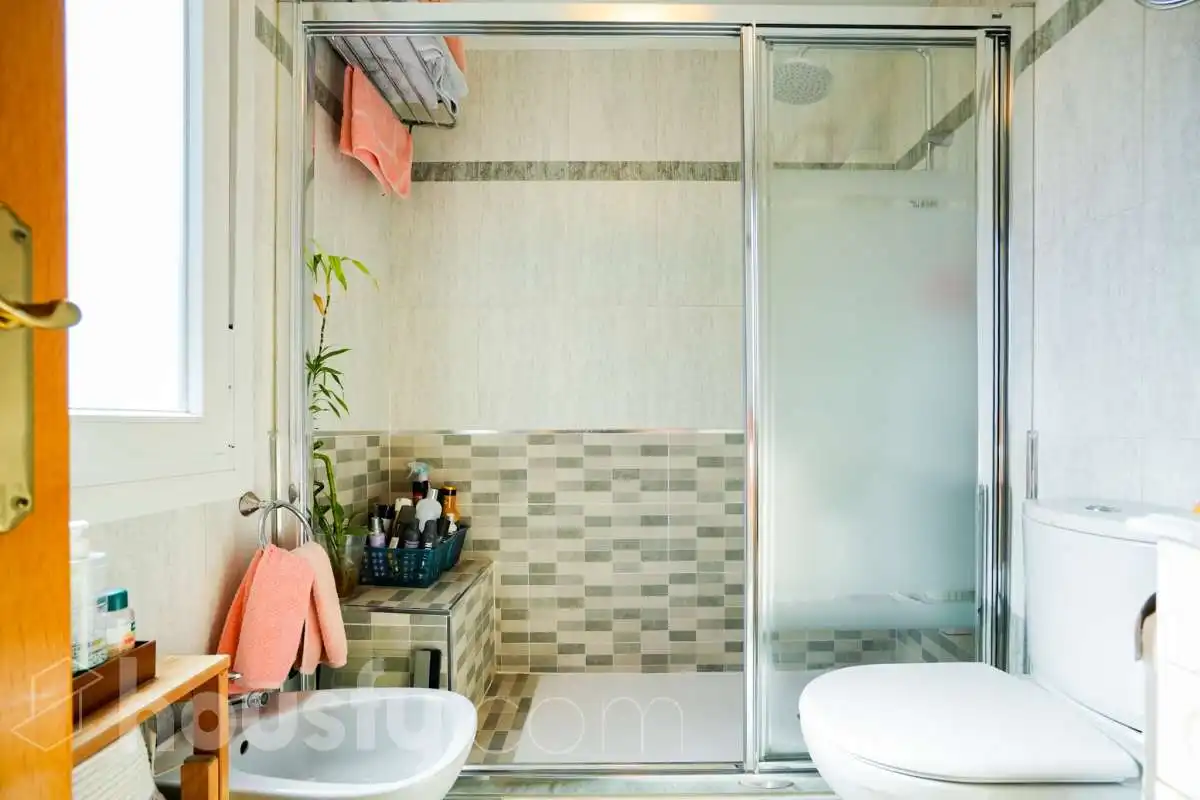 Baño de Casa o chalet en venta en Rivas-Vaciamadrid con Aire acondicionado, Calefacción y Jardín privado