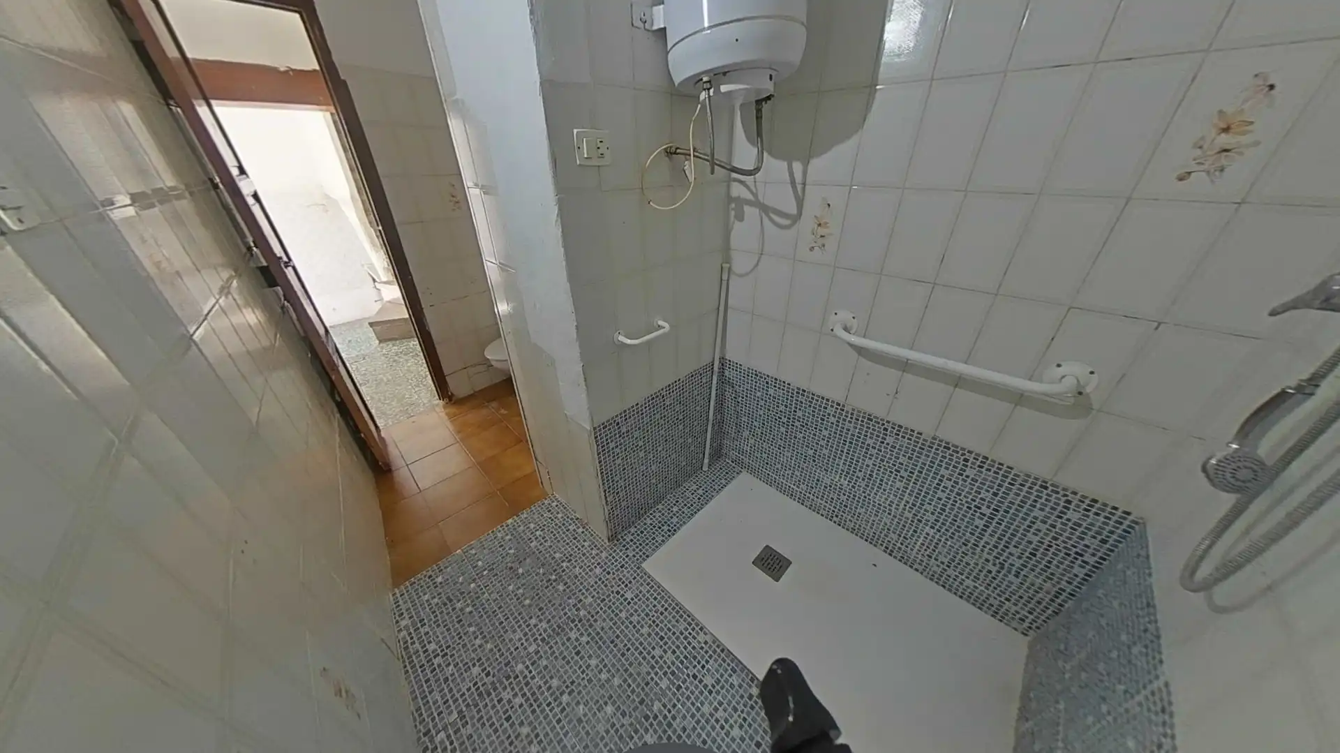 Bany de Pis en venda en Buñol