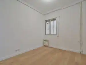 Habitación de Piso de alquiler en Madrid con Calefacción