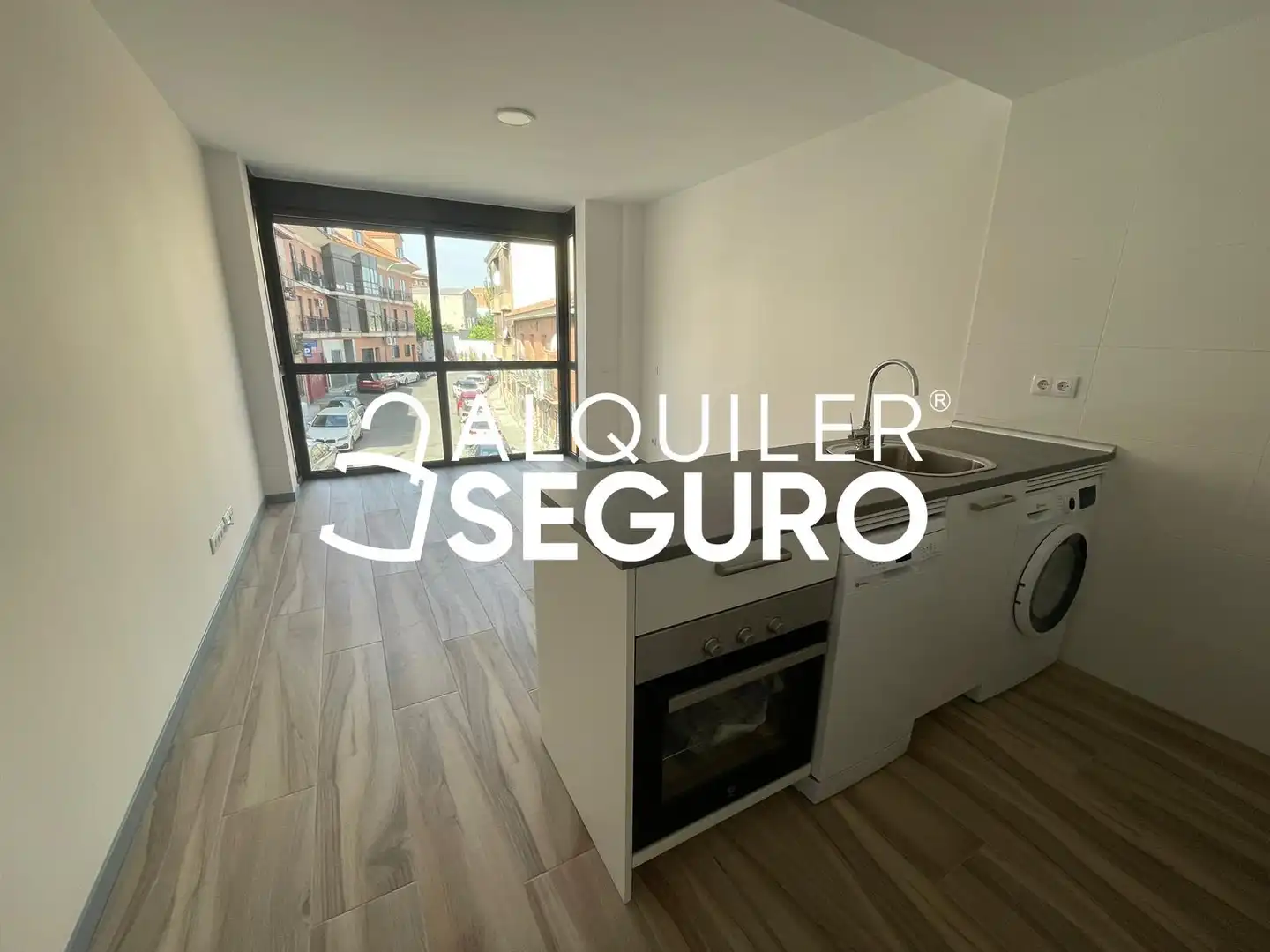 Vista exterior de Piso de alquiler en Fuenlabrada con Aire acondicionado y Calefacción