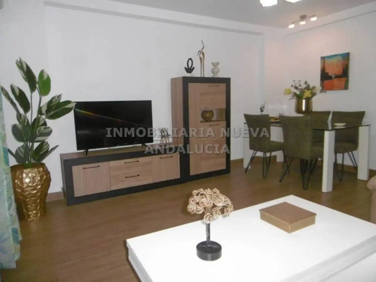 Fotografía del inmueble reportado: 900 €/mes — Almería, Almería