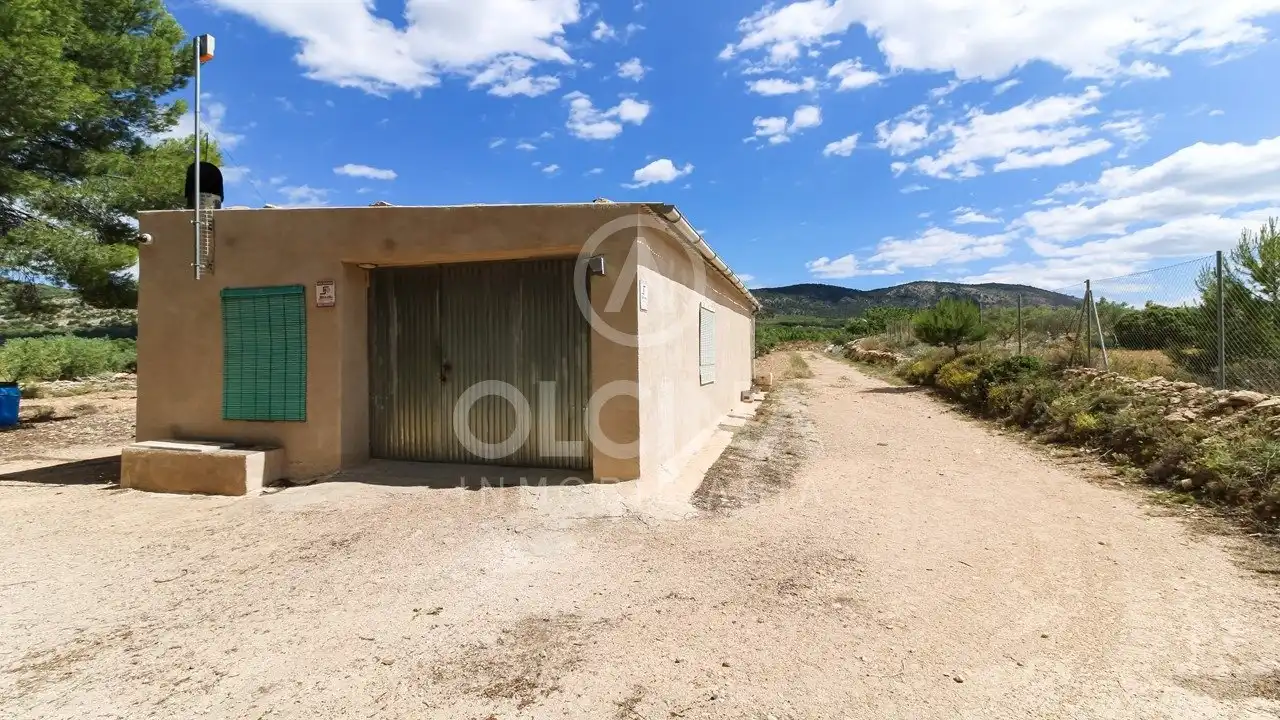 Vista exterior de Finca rústica en venta en Onil con Aire acondicionado y Terraza