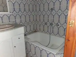 Bany de Casa o xalet en venda en Chelva