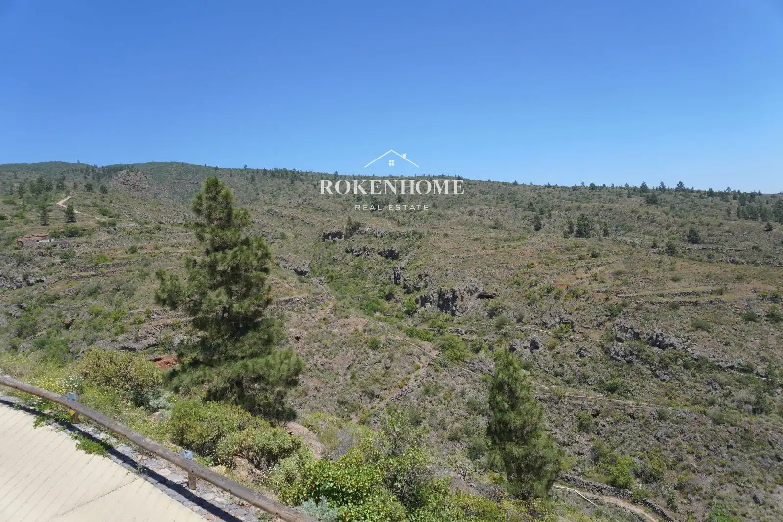 Terreno en venta en Guía de Isora