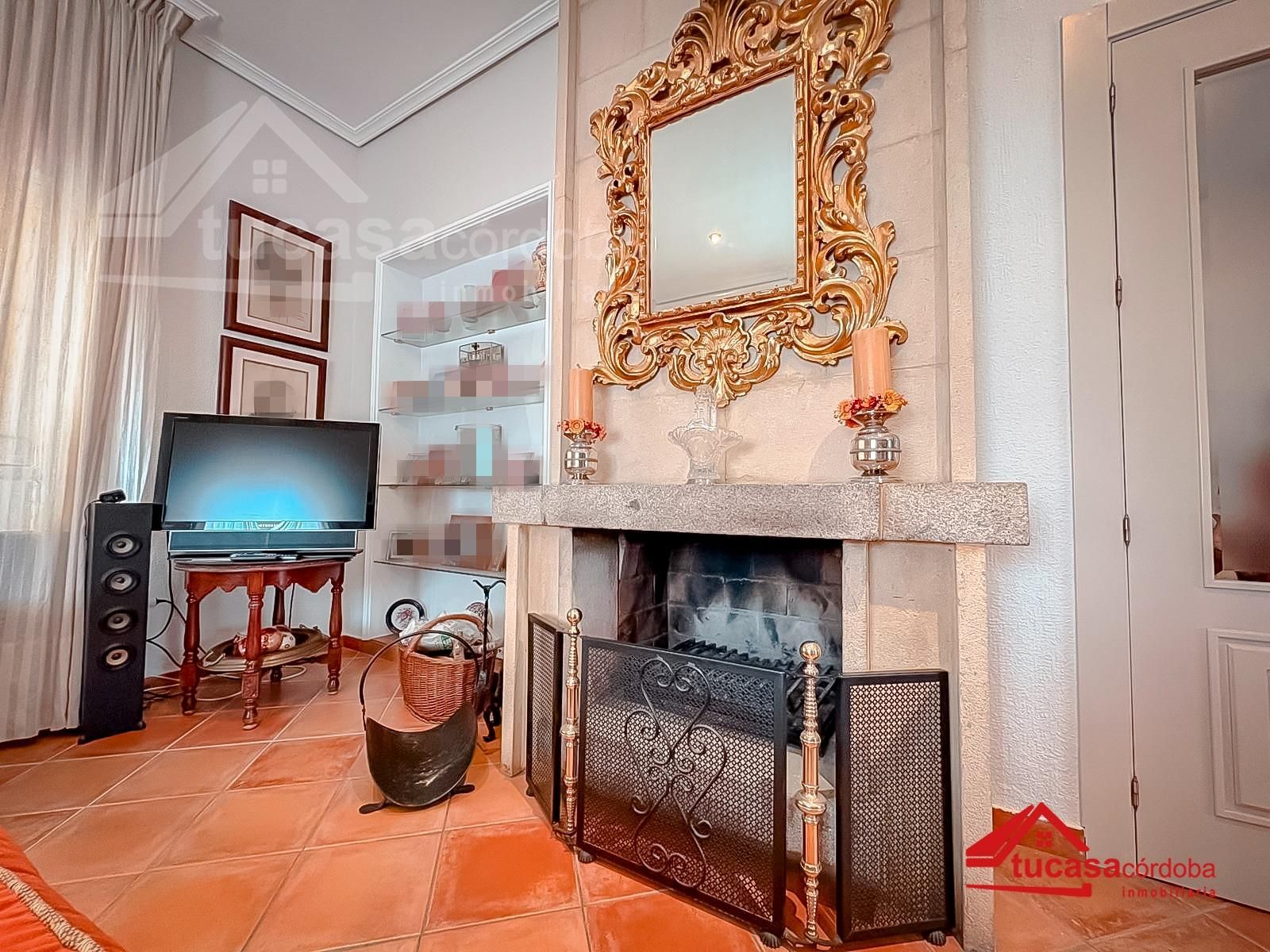 Sala d'estar de Casa o xalet en venda en  Córdoba Capital amb Aire condicionat, Terrassa i Piscina