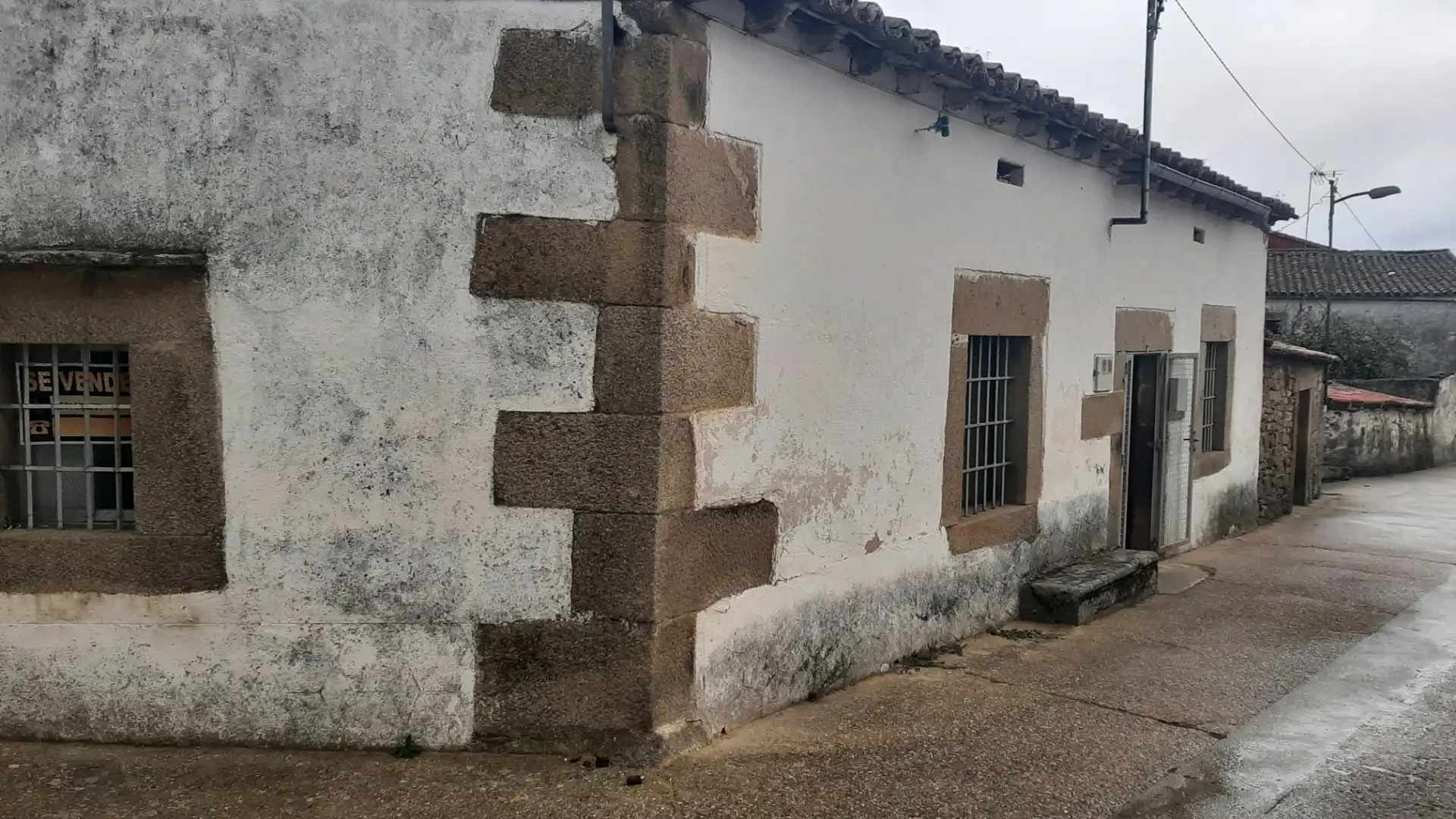 Vista exterior de Casa o chalet en venta en Bermillo de Sayago
