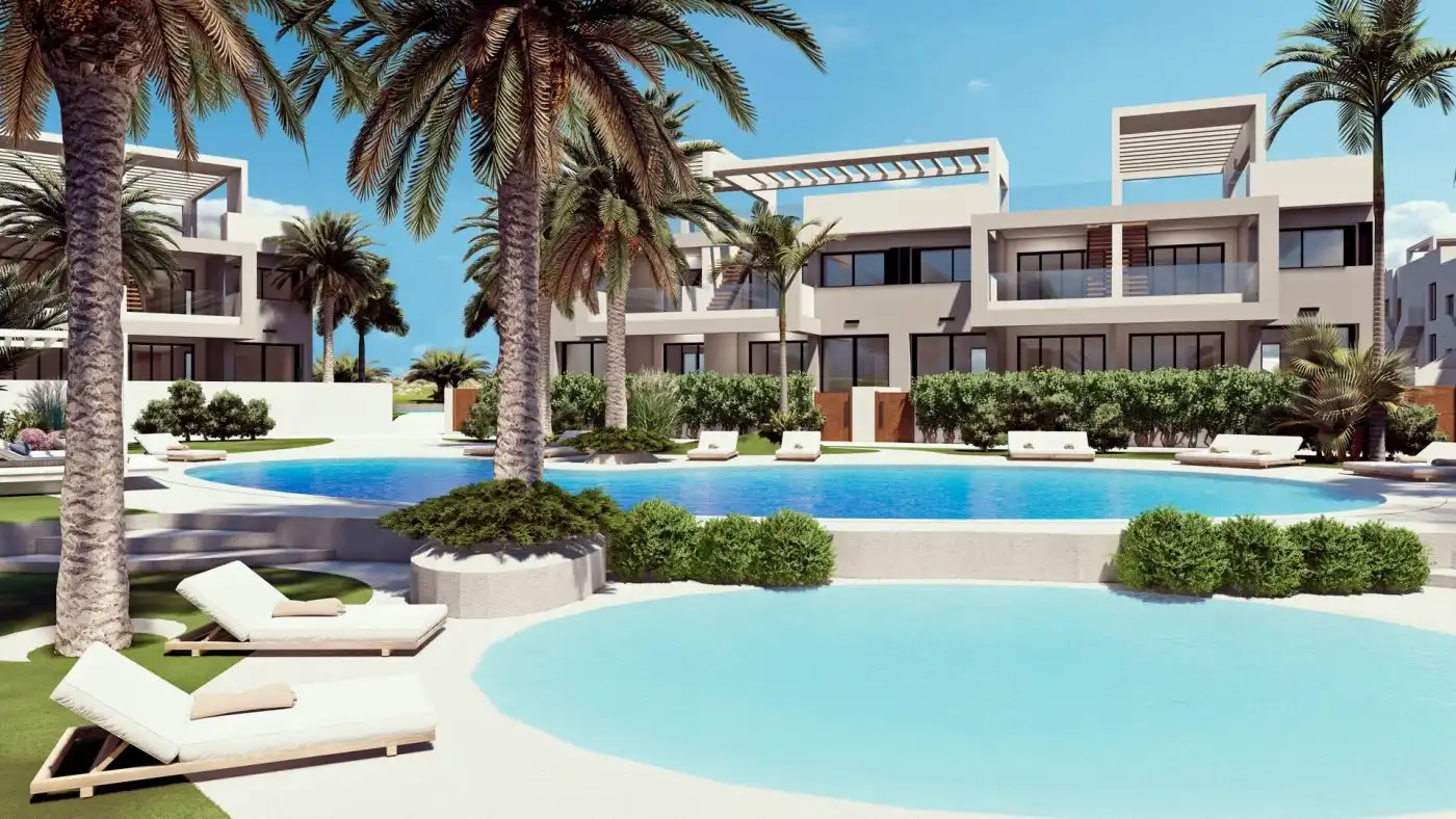 Bungalow con piscina en venta en Los Balcones - Los Altos, imagen 13
