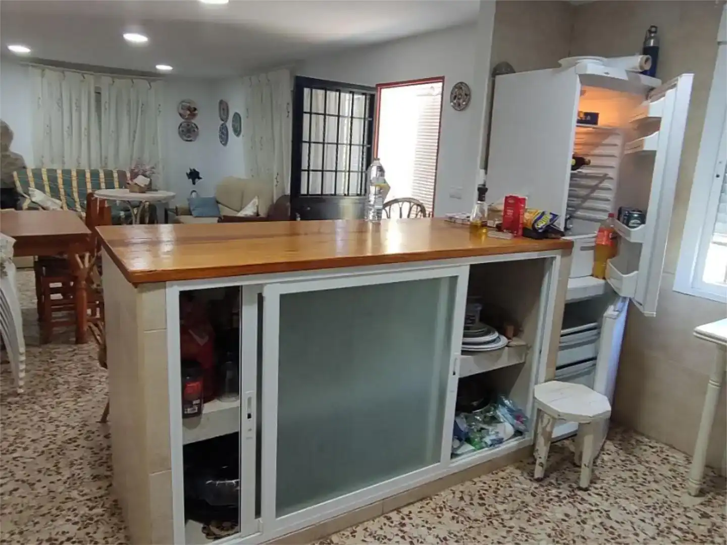Cuina de Pis en venda en Tarancón amb Jardí privat, Piscina i Moblat