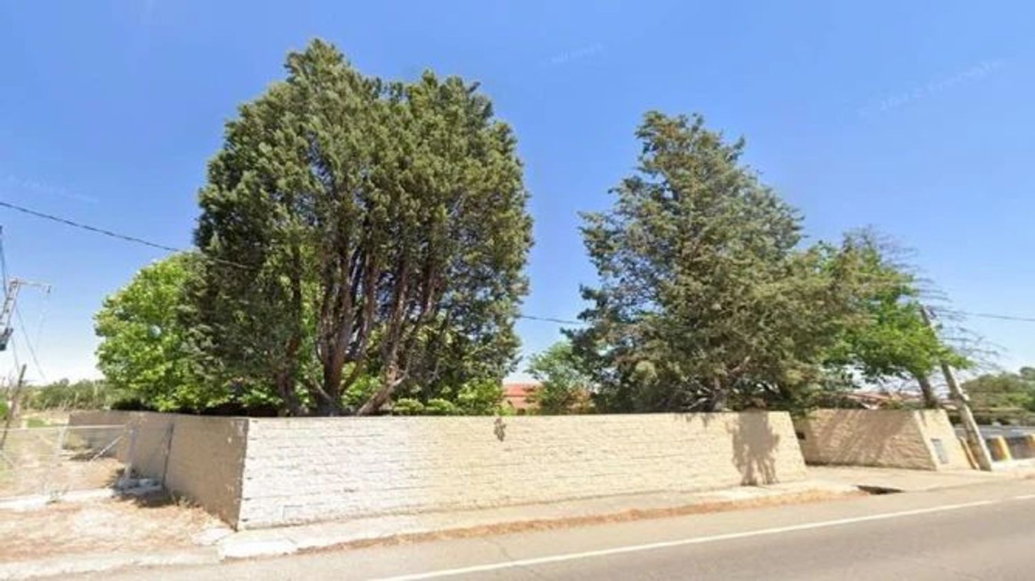 Exterior view of Single-family semi-detached for sale in Arcicóllar