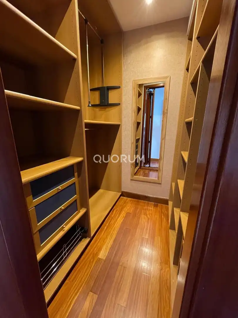 Bedroom of Flat for rent in Bilbao   with Heating, Terrace and Balcony